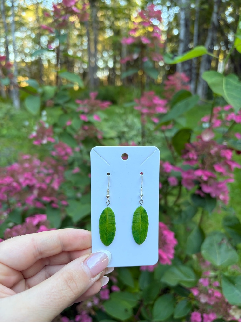 Green Leaf Dangle Earrings - Natural Botanical Style